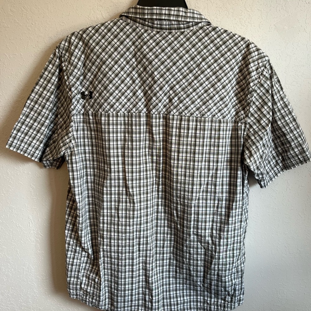 Men’s Green Under Armour Plaid Casual Button Up Short Sleeve Shirt Size L - Picture 5 of 5
